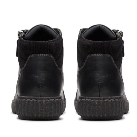 Clarks Womens Caroline Park Flat Heel Chelsea Boots - Picture 3 of 3